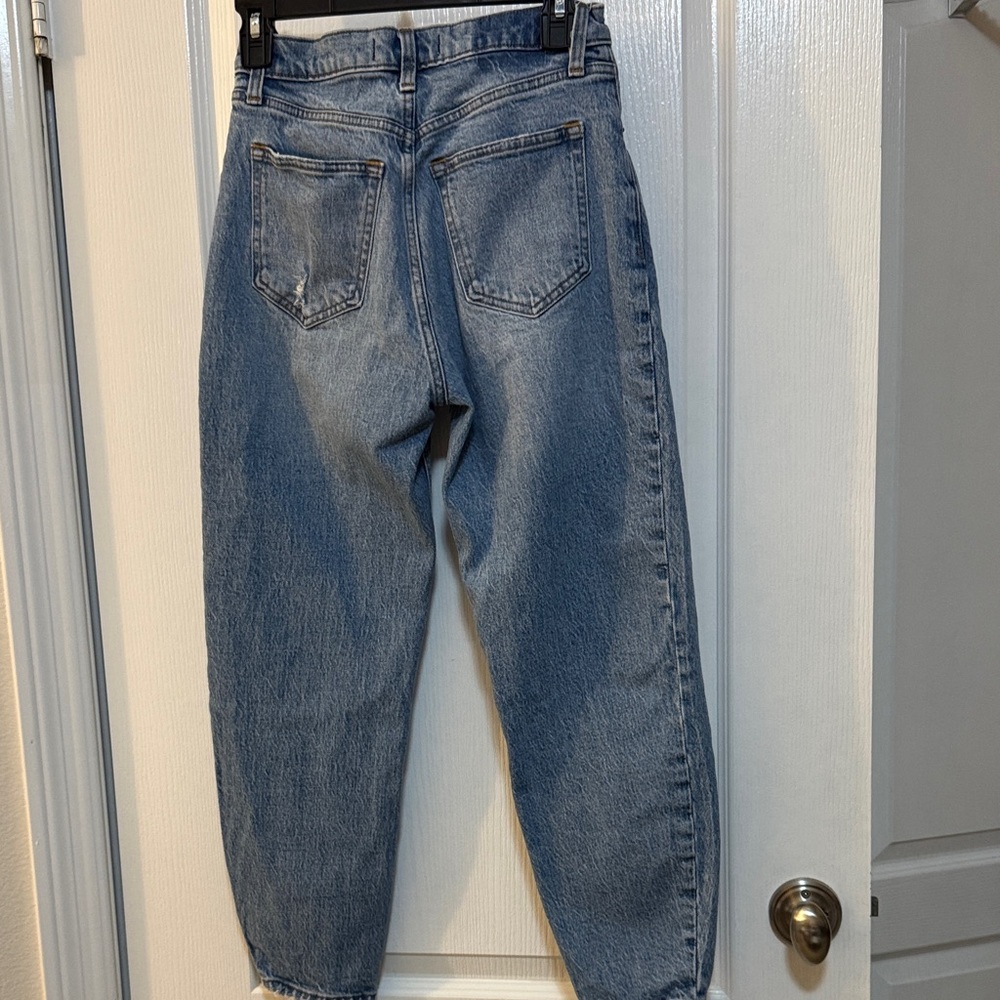 Abercrombie & Fitch Light Blue High Rise Jeans - Picture 9 of 9